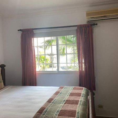 Hostal Las Rosas De Punta Cana Exterior foto
