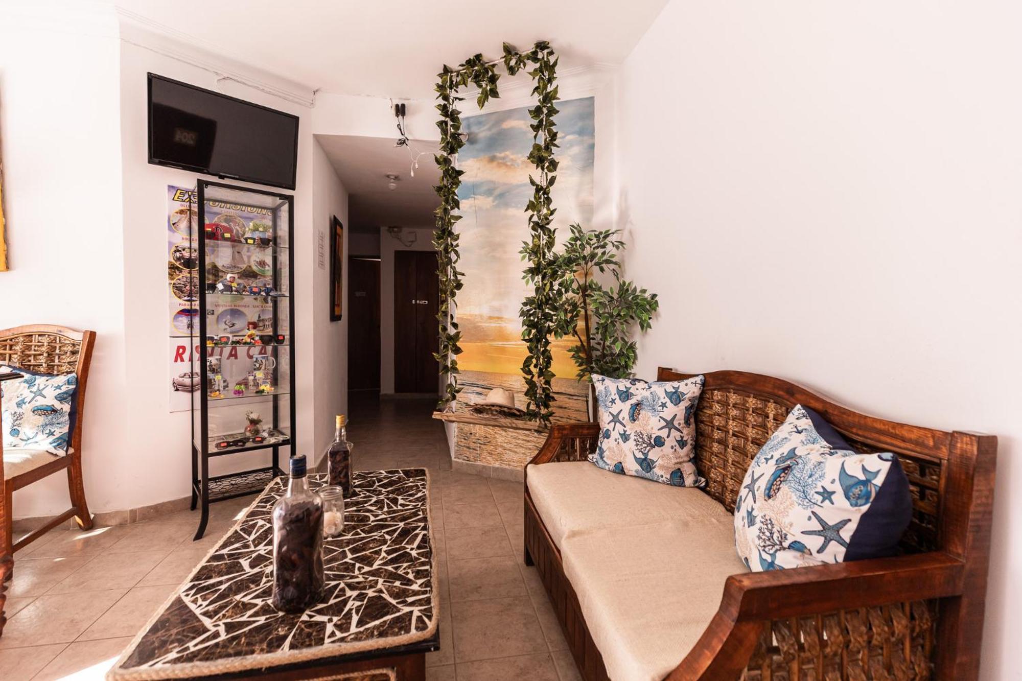 Hostal Las Rosas De Punta Cana Exterior foto