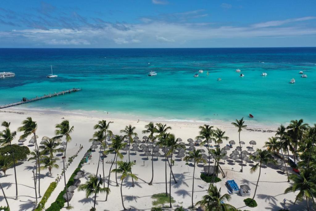 Hostal Las Rosas De Punta Cana Exterior foto